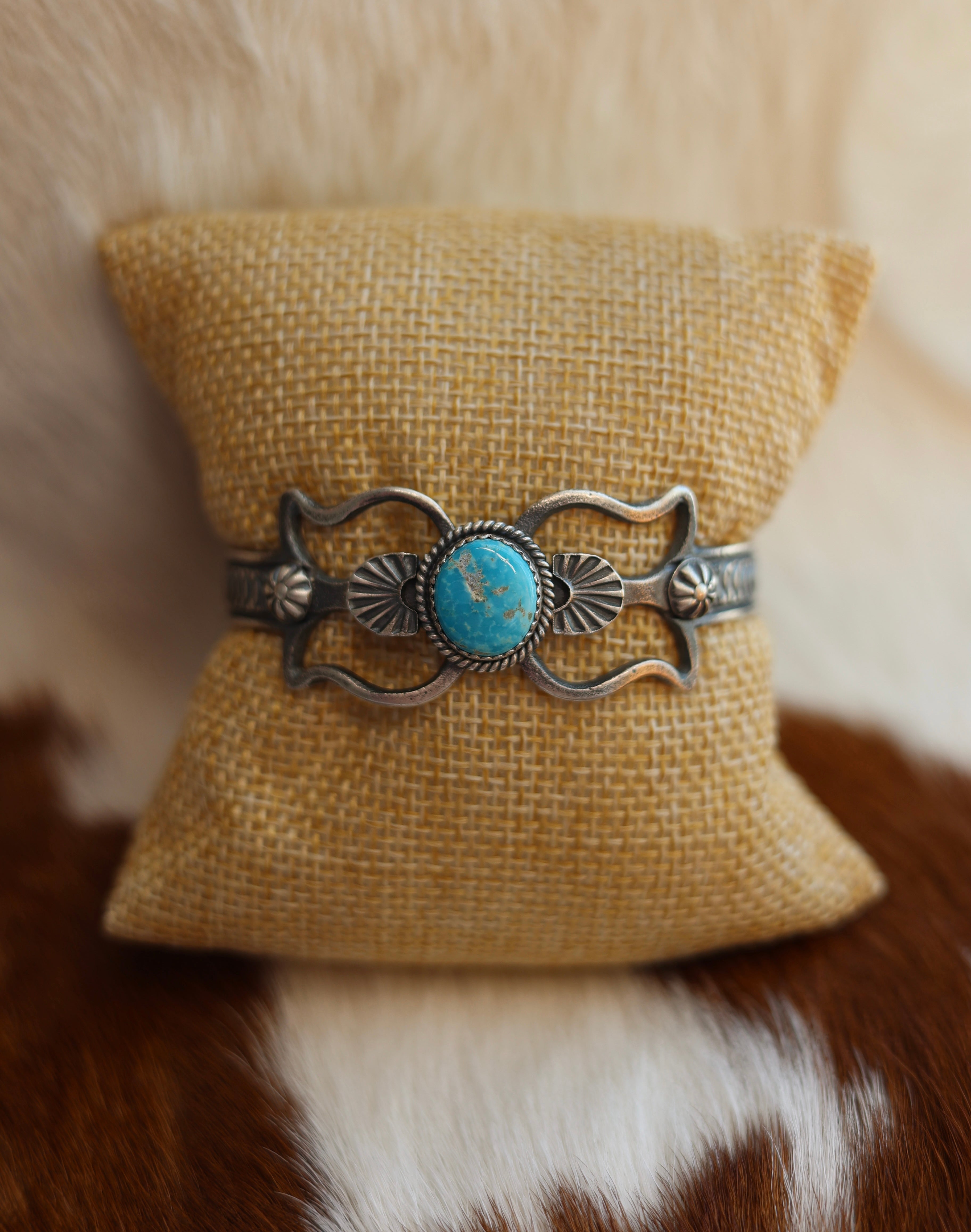 Bracelets | Cuffs