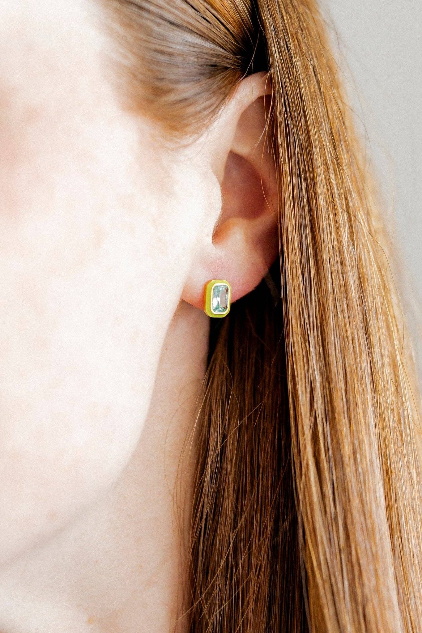 Screwback Stud Earrings - Whitney Lime Zest